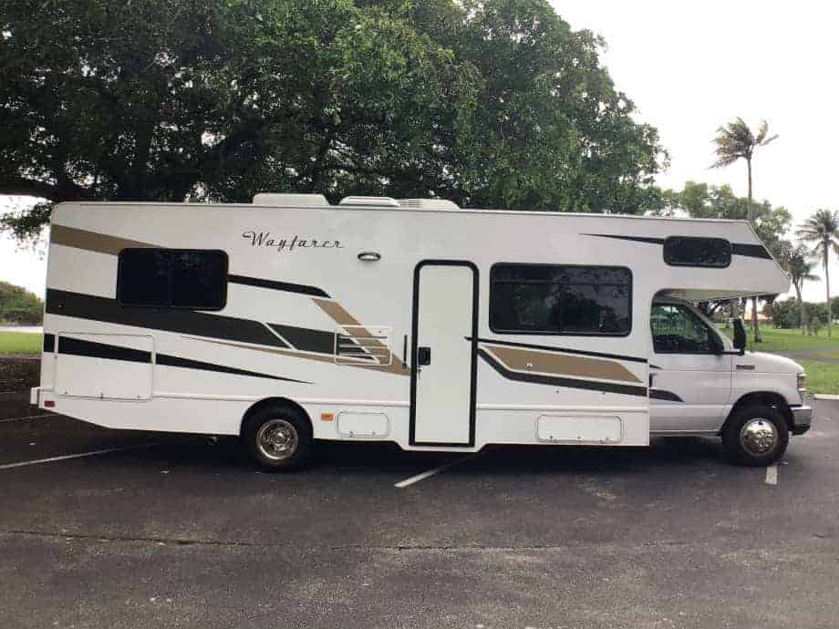 Tiffin Wayfarer 28TM